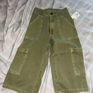 Billabong toddler Tomboy Cargo Pants green size 4